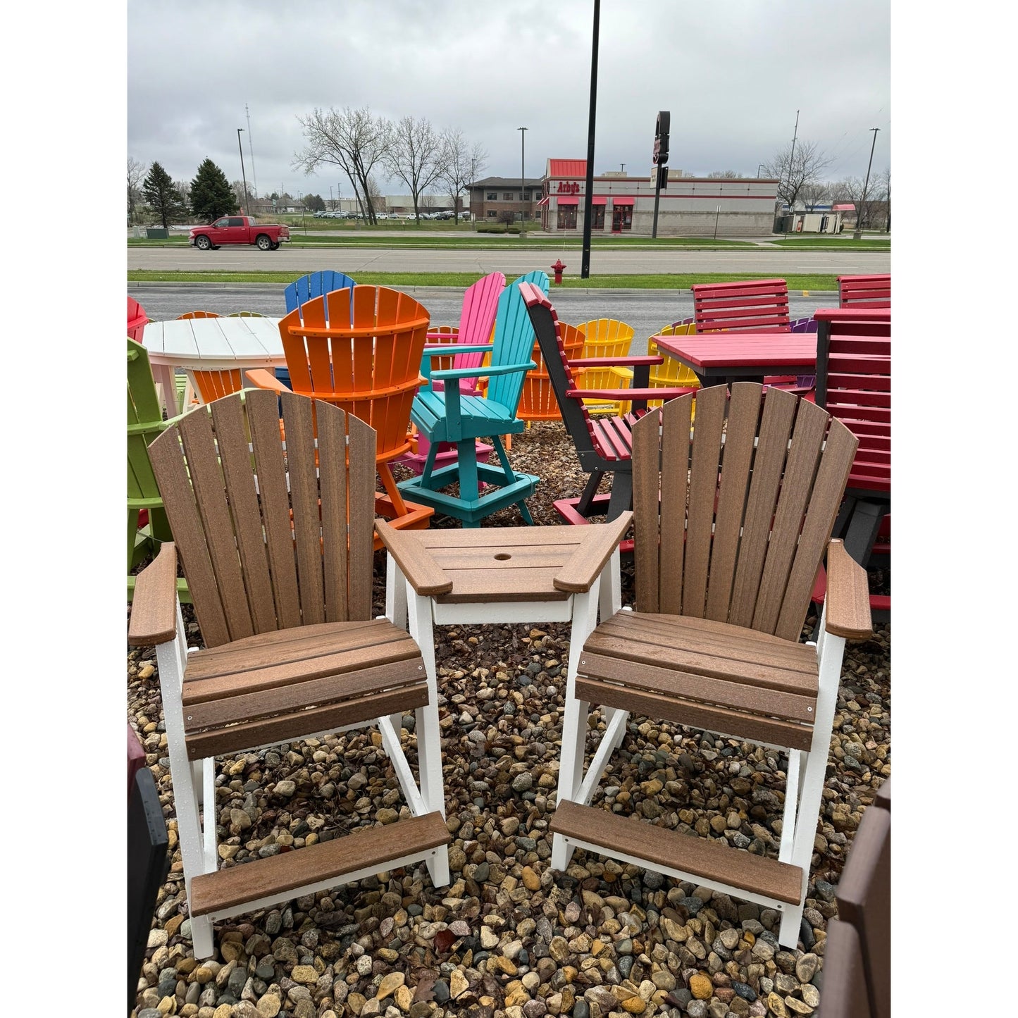 Creekside Counter Height Tete-A-Tete in White and Mahogany