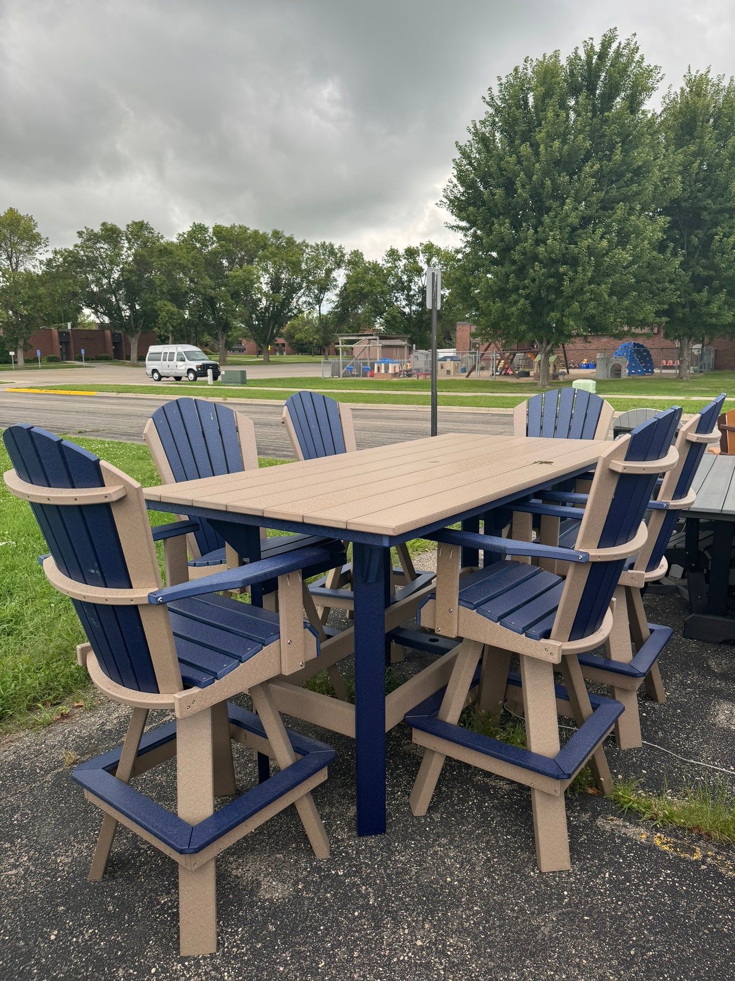 7' Bar Table with 5 Classic Swivel Bar Chairs in Patriot & Weatherwood