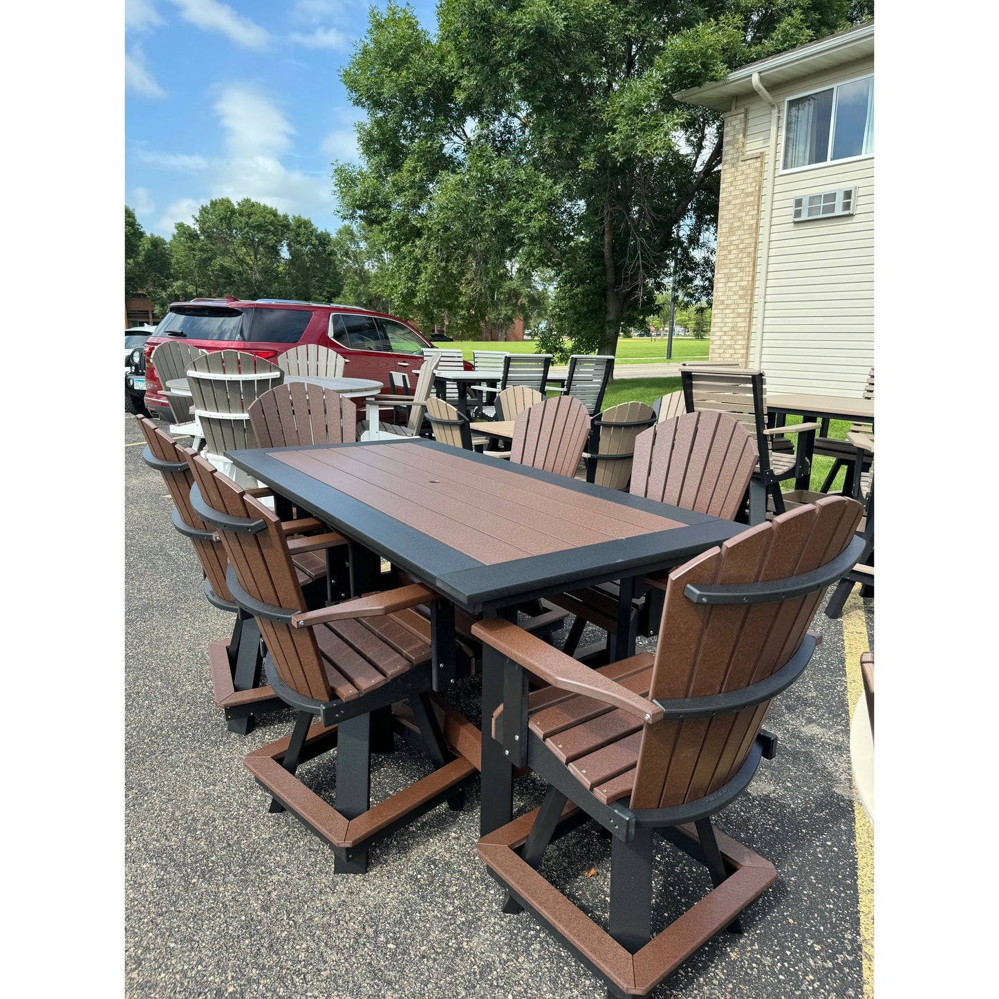 7' Counter Table with 6 Classic Swivel in Black and Brown