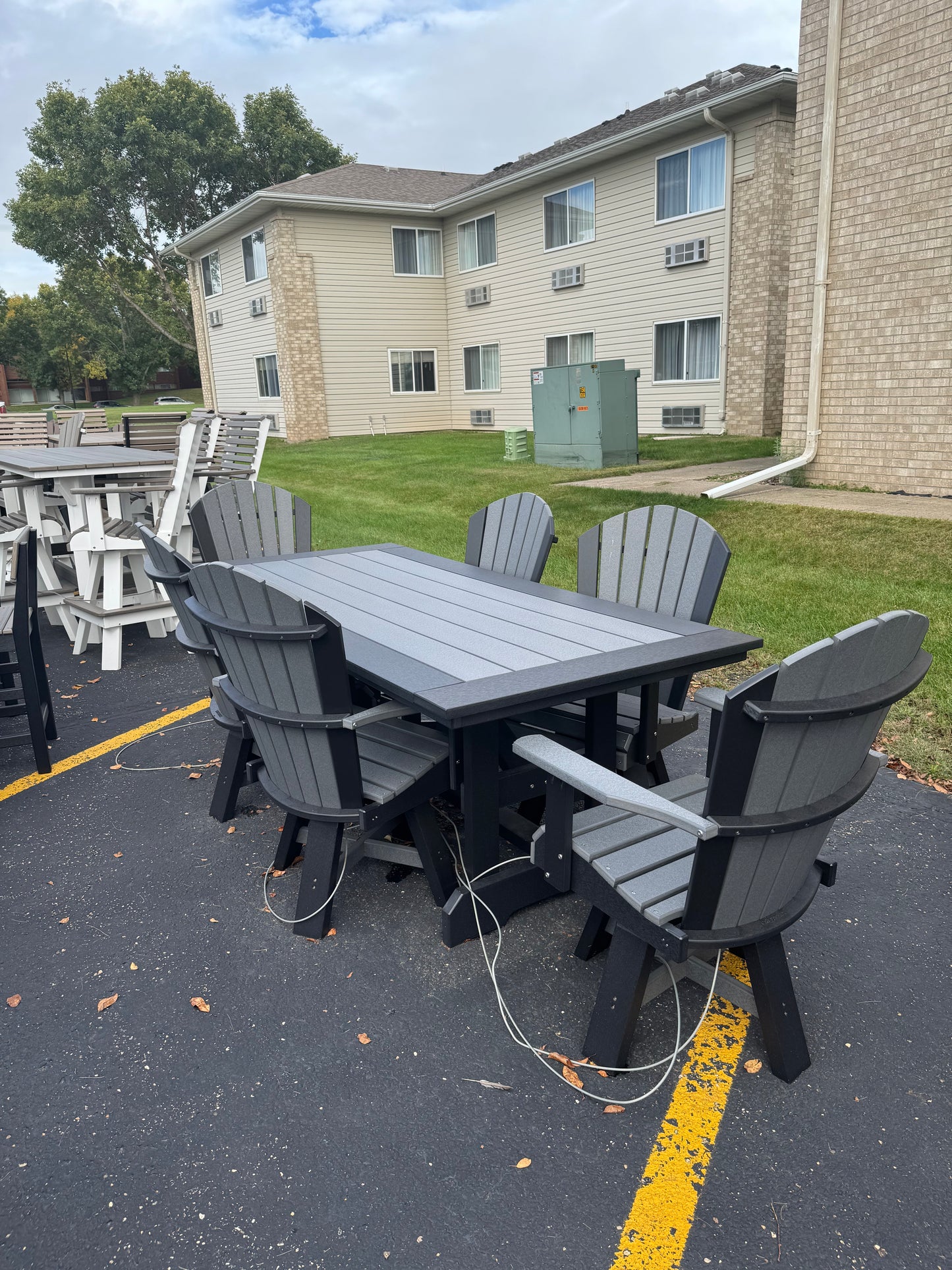 7' Dining Table with 6 Swivel Dining Chairs