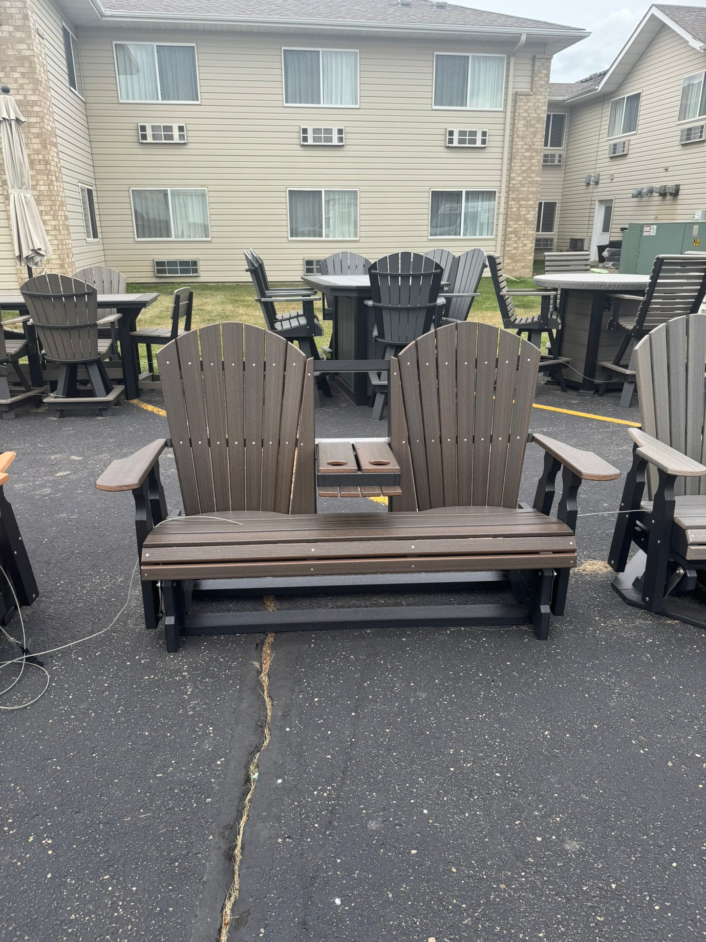 Classic 5' Glider with flip down console in Black & Brazilian Walnut (Wood Grain Look)