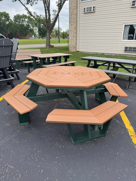 Creekside 5' Octagon Table in Green & Mahogany